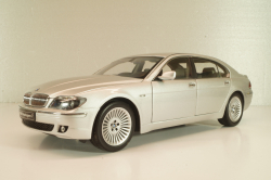 BMW 760 Hydrogen 7 (E66) 2005, silver, 08574S, Kyosho 1:18