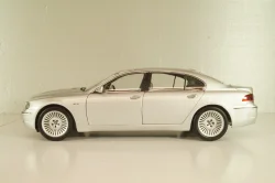 BMW 760 Hydrogen 7 (E66) 2005, silver, 08574S, Kyosho 1:18