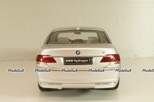 BMW 760 Hydrogen 7 (E66) 2005, silver, 08574S, Kyosho 1:18