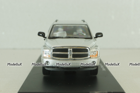 Dodge Durango 2004, silver, S0853, Spark 1:43