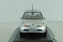 Nissan Micra (K12) 2002, silver, Dealer Edition 1:43