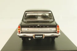 Nissan Gloria Super Deluxe (PA30) 1967 black, Japan Collection, Hachette 1:43