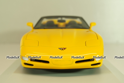 Chevrolet Corvette (C5) Convertible 2000, yellow, 21045, UT Models 1:18
