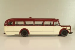 Mercedes-Benz O 6600 bus 1951, red/beige, 2741, Schuco 1:43 