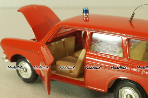 Volkswagen Variant 1600 L fire engine, red, Marklin 1:43 Уценка!