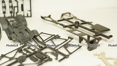 Tatra 613, black, 1979, T9-1800290, Triple9 1:18