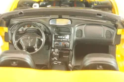 Chevrolet Corvette (C5) Convertible 2000, yellow, 21045, UT Models 1:18