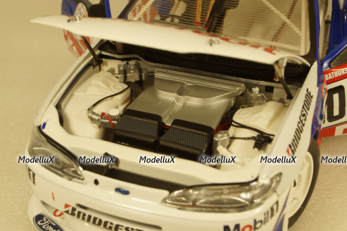 Ford Falcon Credit Racing #30 Seton/Parsons Bathurst Pole Position, white/red/blue, APEX91404, APEX 1:18