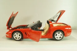 Chevrolet Corvette (C5) Coupe 1999, red, 21001, UT Models 1:18
