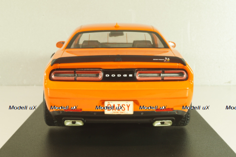 Dodge Challenger RT Tribute Dukes of Hazzard (movie) 2023 orange, 1805713, Solido 1:18