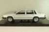Volvo 760 1985, silver, T9-1800535, Triple-9 1:18