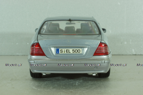 Mercedes S500 (W220) 1998, light blue, Maisto 1:18