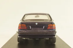 BMW 525i sedan (E39) 1995, dark blue, Schabak 1:43