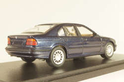 BMW 525i sedan (E39) 1995, dark blue, Schabak 1:43