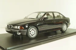 BMW 528i (E39) limousine 1995 black metallic, KKDC181053, KK-Scale 1:18