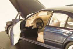 BMW 525i sedan (E39) 1995, dark blue, Schabak 1:43