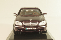 Mercedes-Benz S 500 (W220) 1998, maroon, B66005751, Maisto 1:43 