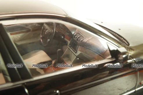 BMW 528i (E39) limousine 1995 black metallic, KKDC181053, KK-Scale 1:18