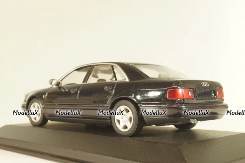 Audi A8 (D2) 1994, dark blue, Minichamps 1:43