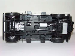 Land Rover Defender 110 Station Wagon 1:18 
