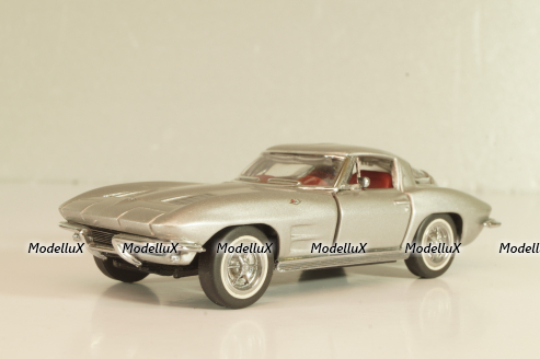 Chevrolet Corvette (C2) 1963, silver,  Franklin Mint 1:43
