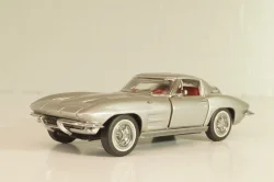 Chevrolet Corvette (C2) 1963, silver,  Franklin Mint 1:43