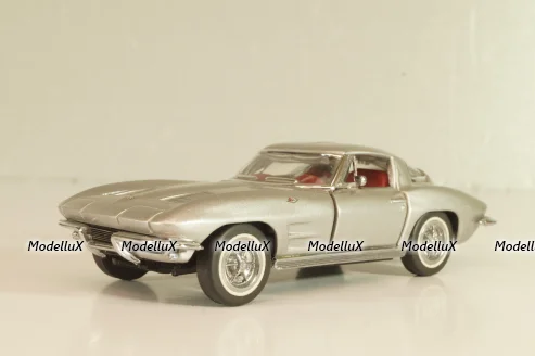 Chevrolet Corvette (C2) 1963, silver,  Franklin Mint 1:43
