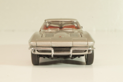 Chevrolet Corvette (C2) 1963, silver,  Franklin Mint 1:43