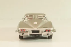 Chevrolet Corvette (C2) 1963, silver,  Franklin Mint 1:43