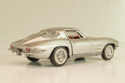 Chevrolet Corvette (C2) 1963, silver,  Franklin Mint 1:43