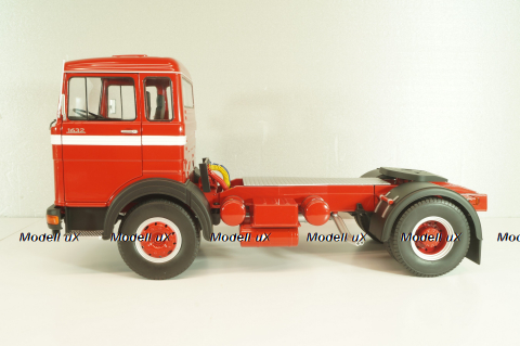 Mercedes LPS 1632 1969, tractor, red/black/white, RK180021, Road Kings 1:18