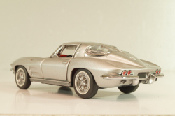Chevrolet Corvette (C2) 1963, silver,  Franklin Mint 1:43