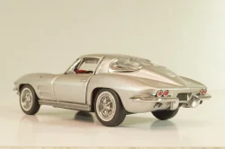 Chevrolet Corvette (C2) 1963, silver,  Franklin Mint 1:43