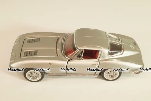 Chevrolet Corvette (C2) 1963, silver,  Franklin Mint 1:43