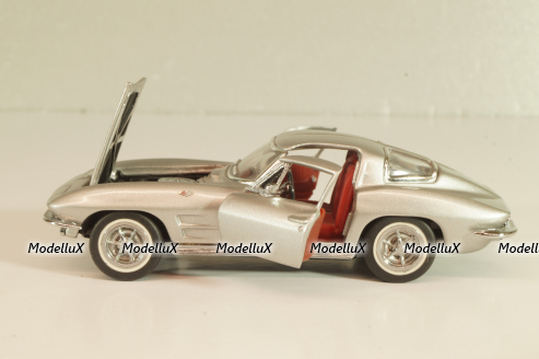 Chevrolet Corvette (C2) 1963, silver,  Franklin Mint 1:43