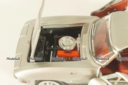 Chevrolet Corvette (C2) 1963, silver,  Franklin Mint 1:43