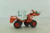 O&K L4 Wheel Loader, red/white, NZG 1:50