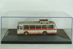 Лаз-695Н, бело-красный, Improved Models 1:43