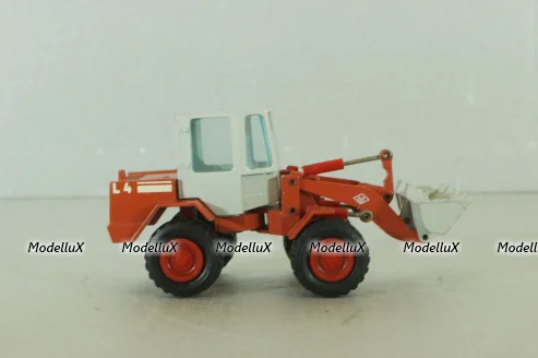 O&K L4 Wheel Loader, red/white, NZG 1:50