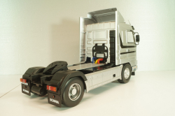 Scania 143M 500 Streamlinie 1995, tractor, silver/black, RK180103, Road Kings 1:18