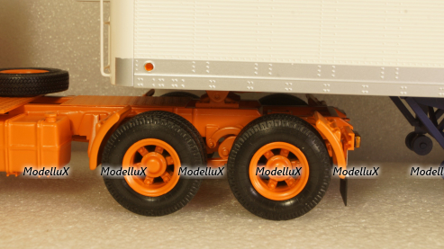 Volvo F89 6x2 c п/п Klegefrance Совтрансавто, TruckTyr 1:43