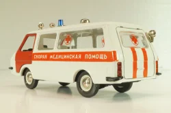 Раф-22031, скорая медицинская помощь, август 88г., Тантал/Радон 1:43