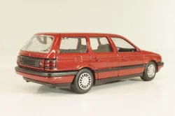 Volkswagen Passat Variant (B3) 1988, red, 1015R, Shabak 1:43