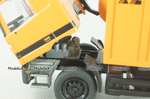 Mercedes Actros Haller M16 x2, garbage truck 2005, yellow, Conrad 1:50