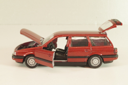 Volkswagen Passat Variant (B3) 1988, red, 1015R, Shabak 1:43