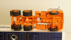 Volvo F89 6x2 c п/п Klegefrance Совтрансавто, TruckTyr 1:43