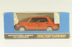Ваз-2105 А39, красный, август 86г., Тантал/Радон 1:43