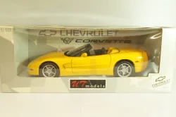 Chevrolet Corvette (C5) Convertible 2000, yellow, 21045, UT Models 1:18
