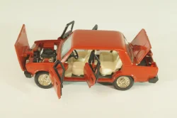 Ваз-2105 А39, красный, август 86г., Тантал/Радон 1:43