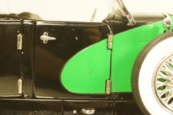 Duesenburg, black/green 1934, 18110bk, Signature Models 1:18